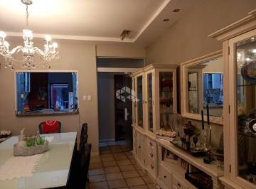 604926_i25tUNiTo1y4W_604926667acd715f6d5.jpg · Casa à venda na Cidade Baixa com 5 quartos e amplo espaço de lazer