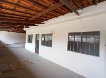 202410181805377575.jpg · Casa para Venda em Divinópolis, MANOEL VALINHAS, 3 dormitórios, 1 banheiro, 2 vagas