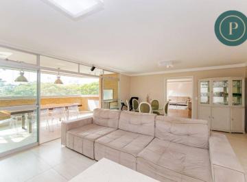 fd43b6a021789bd93699be32524e321485caf046 · Apartamento amplo com 4 quartos no Bigorrilho