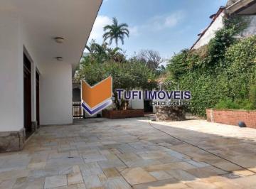 Casa · 750m² · 4 Quartos · 4 Vagas · Vende-se em Interlagos