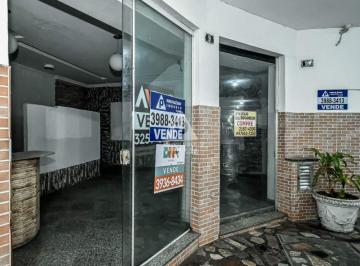 loja · Loja em galeria no Flamengo