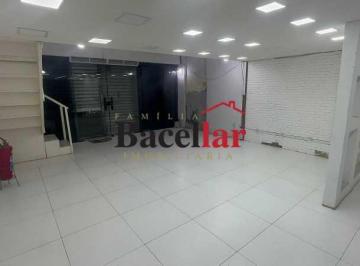 Comercial · 83m² · Loja -  / Comercial / Centro