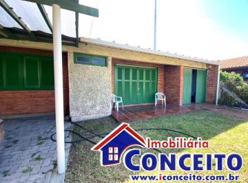 Casa de 3 quartos, Imbé · C33 - Ótimo imóvel a 130 metros do mar em excelente localização