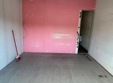 Comercial · 10m² · Salão Comercial c/ Banheiro 10m² Centro de Osasco.