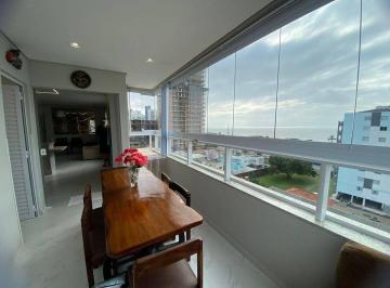 Apartamento · 106m² · 3 Quartos · 2 Vagas · Apartamento no Centro Vista Mar Mobiliado
