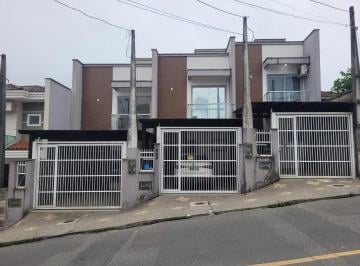 Foto 01 · Casa Geminada, Petrópolis, Joinville, SC