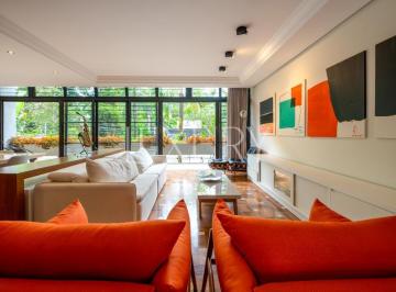 1 · Casa com 340 m², 5 quartos sendo 5 suítes para alugar no bairro Brooklin.