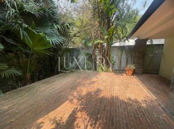 1 · Casa para Vender ou Alugar no Jardim Paulista , próxima ao Parque Ibirapuera, 3 quartos, 2 vagas