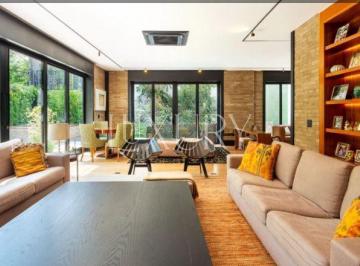 1 · Casa Reformada à Venda no Jardim Paulista, 5 suítes, 3 vagas