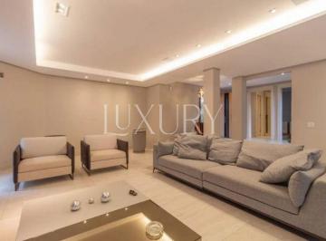 1 · Casa à Venda na Vila Madalena - Reformada - 4 Suítes
