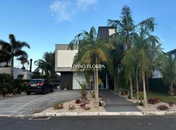 Casa · 210m² · 3 Quartos · Casa em condomínio à venda, 3 suítes, 600 m² de terreno - Campeche, Florianopólis/SC