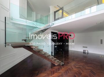 Apartamento · 533m² · 4 Quartos · 8 Vagas · Maravilhoso apartamento no Morumbi com excelente localização.