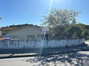 24733164_4.jpg · Casa de esquina no Bairro Itinga Joinville