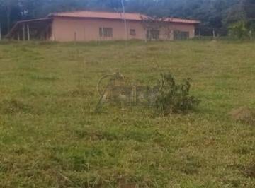 Rural · Vende se um terreno há 3 km de Piedade dos Gerais