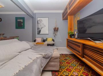 Apartamento · 80m² · 2 Quartos · 1 Vaga · Apartamento à venda com 02 dormitórios, na rua do mar na Praia Brava.