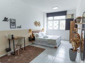 Apartamento · 22m² · 1 Quarto · Oportunidade em Prédio Misto no Centro em frente ao Metrô