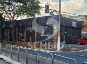 Comercial · 334m² · 3 Vagas · Loja de 340m2 com salão todo livre em excelente localização no Alto da Boa Vista.