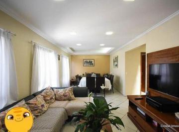 83ea5d4a3e5ebe2a0294d282f0104530fbcc06c7 · Lindo Sobrado de 310 m²