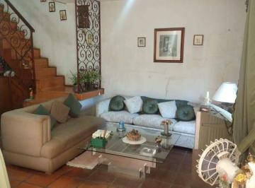 40f14bd3d2b77e1349cd6e80805cc1e03aff5bef · Casa tres dormitorios 1 suite