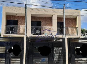cd8d55142ede07620b604dd662ab0867e1a4a188 · Casa com 2 dormitórios e duas suites duas sacadas