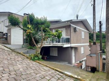 647951_iWq9Ge8b1q5389Xl3Xx3O_64795167093876d16a1.jpg · Casa com 3 pavimentos no bairro Fátima