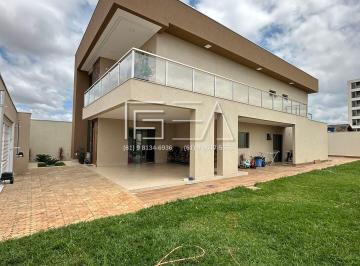 Casa · 400m² · 4 Quartos · 2 Vagas · Imóvel de Alto Padrão com Suíte Master Exclusiva!