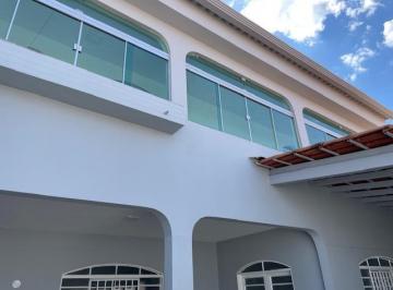 Casa , Sobradinho · VALE DAS ACÁCIAS - SOBRADÃO REFORMADO. 