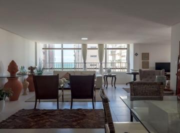 Apartamento · 216m² · 4 Quartos · 2 Vagas · Apartamento à Venda no Edf. Funchal - 04 Quartos, 216m² com Vista para o Mar na Rua dos Navegantes,
