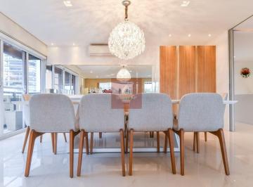 Apartamento · 244m² · 3 Quartos · 3 Vagas · Apartamento de Alto Padrão à Venda na Vila Nova Conceição com 3 quartos, 274m², 3 vagas.