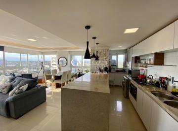 Apartamento · 98m² · 3 Quartos · 2 Vagas · Apartamento 3 dormitórios  em região nobre da cidade .