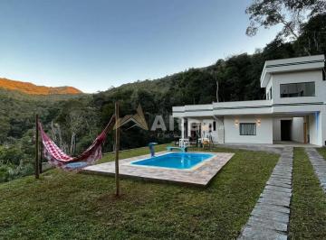 Foto 01 · Casa 3 Quartos com Quintal, Piscina, Albuquerque, Teresópolis, RJ