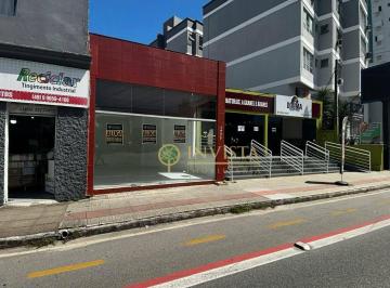 adb065bac52cf5d3398d90015d76ba24605e9292 · Locação! Loja em localização privilegiada no Bairro Estreito.