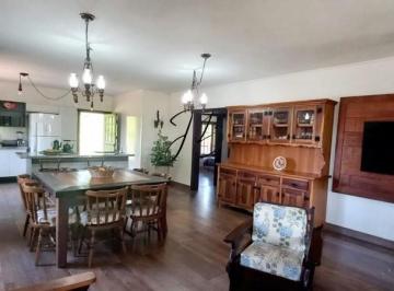 Casa · 144m² · 2 Quartos · 2 Vagas · Casa mobiliada a venda