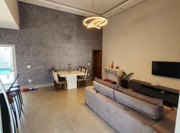 Foto 01 · Casa em Condomínio à Venda em Hortolândia-SP, Parque Ortolândia: 3 Quartos, 1 Suíte, 3 Salas, 3 Banh