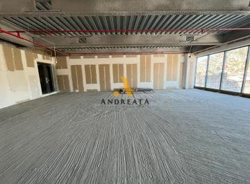 Comercial · 506m² · 9 Vagas · Aluguel de Sala Comercial, 506 m², por R$ 35.6 mil, no condomínio Porto Atlântico em Santo Cristo.