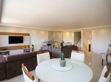 Casa · 271m² · 3 Quartos · 3 Vagas · Oportunidade Imperdível no Jardim Leonor, há 10 minutos da Cidade Jardim !