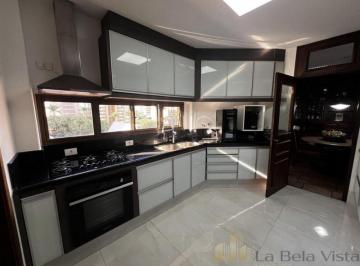 Apartamento · 250m² · 4 Quartos · 2 Vagas · VENDA | Apartamento, com 4 dormitórios em Zona 01, Maringá