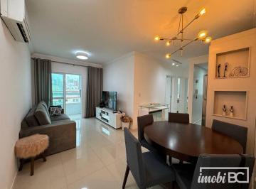 living · Apartamento com 2 dormitórios à venda, 66 m² por R$ 790.000 - Nações - Balneário Camboriú/SC