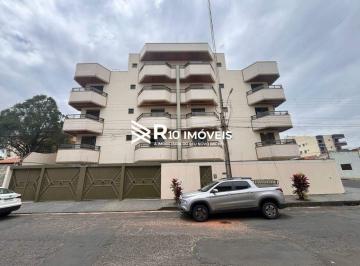 Apartamento · 296m² · 5 Quartos · 2 Vagas · Apartamento à venda, 5 quartos, 2 suítes, 2 vagas - Bairro Brasil, Uberlândia MG
