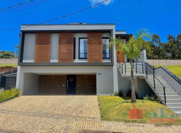 Casa · 271m² · 3 Quartos · 4 Vagas · Linda casa à vendas no Condomínio Villa D´oro