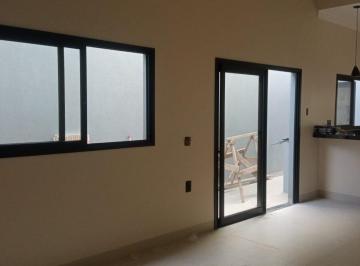 Casa · 170m² · 3 Quartos · 3 Vagas · Casa com 3 quartos à venda, bairro Alto Umuarama - Uberlândia/MG