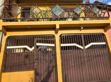 Casa · 200m² · 3 Quartos · 1 Vaga · Casa no 40 horas com 3/4 2 suites com quintal