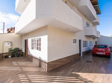 Casa de 4 quartos, Guará · Venda Casa Guará QI 2 4 quartos 2 suítes 3 vagas de garagem