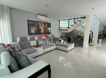 Casa · 254m² · 4 Quartos · 6 Vagas · Casa em  Rua Domingos Muniz - Jardim Virginia Bianca - São Paulo/SP