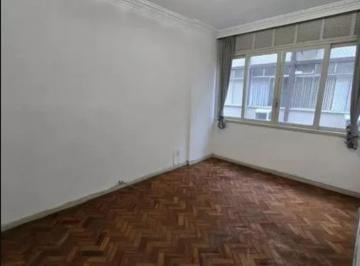 Apartamento de 2 quartos, Rio de Janeiro · Praia do Flamengo | Rua do Russel | 2 Quartos, dependência +Vaga Escriturada | Excelente Potencial