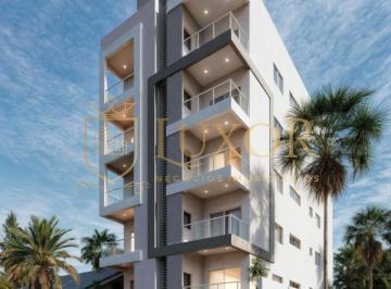 Foto 01 · Apartamento no Ed. Allure muito bem localizado na praia do Gravatá em Navegantes SC, 1 suíte + 1 dor
