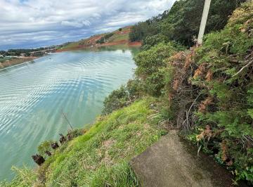 Rural de 4 quartos, Igaratá · Linda chácara pé na água em condomínio na cidade de Igaratá - SP