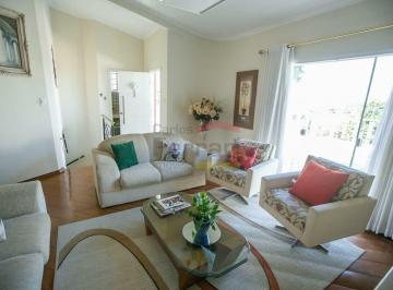 Casa · 350m² · 4 Quartos · 5 Vagas · Ampla casa à venda no Piqueri com espaço gourmet, quintal arborizado e excelente localização!