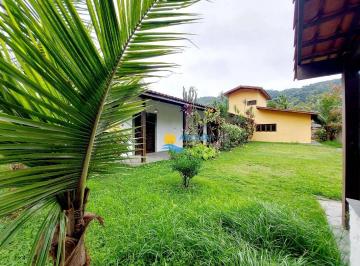 48e474c9a051496d59f73f746945c45b0e72b967 · Casa próximo à praia com vista — Guaiúba — Guarujá