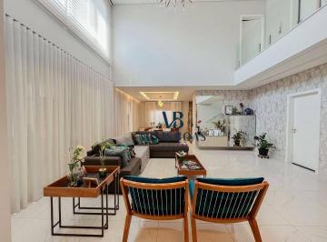 36d24f5d4032aefad2eb19c4c787296bb801b88c · Casa nova no Jardim do Golfe 3 com 591m² AT - 433m² AC. Sobrado com acabamento de alto padrão, 4 suí